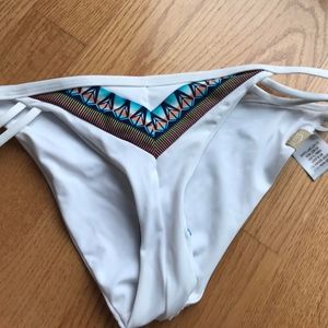 NWT IMSY White-Reversible Bikini Bottom